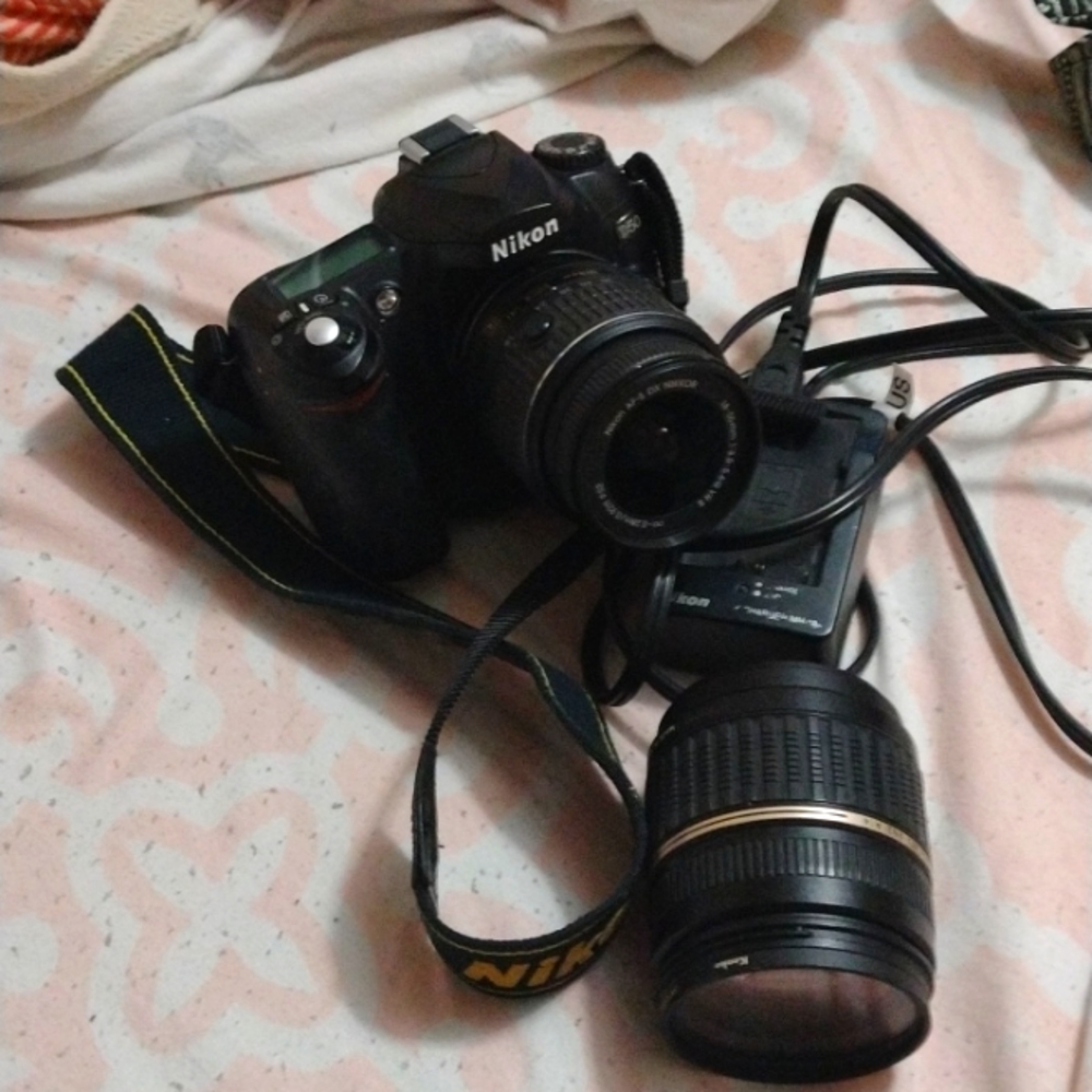 Nikon d50 digital camera